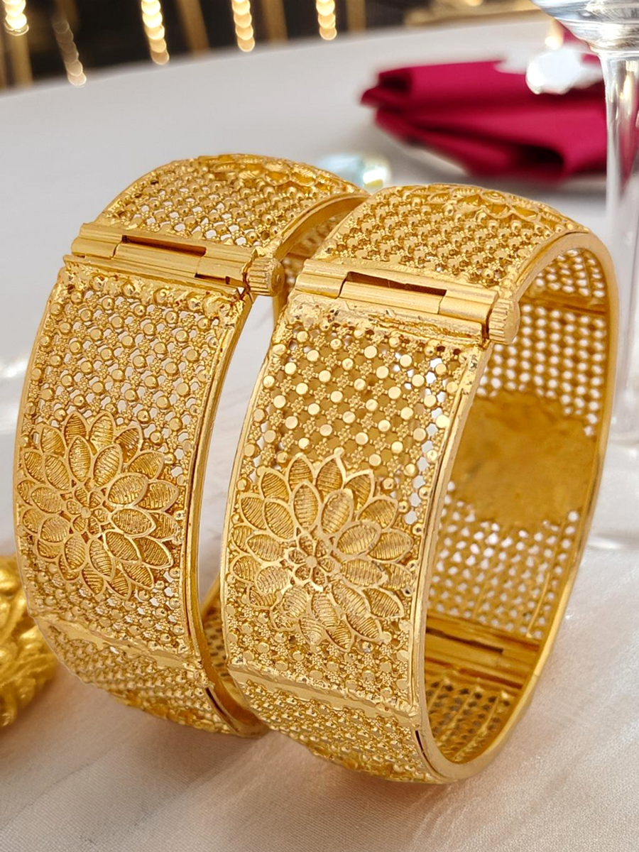 Jewels Kafe One Gram Gold Plated Bangle/Kada Set (Pack