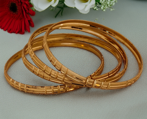 Jewels Kafe Anti-Tarnish Gold Plated Bangle Set of 4 Jewels Kafe