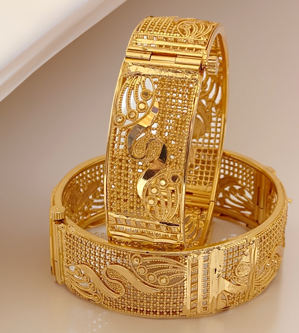 Jewels Kafe One Gram Gold Plated Bangle/Kada Set (Pack of 2)
