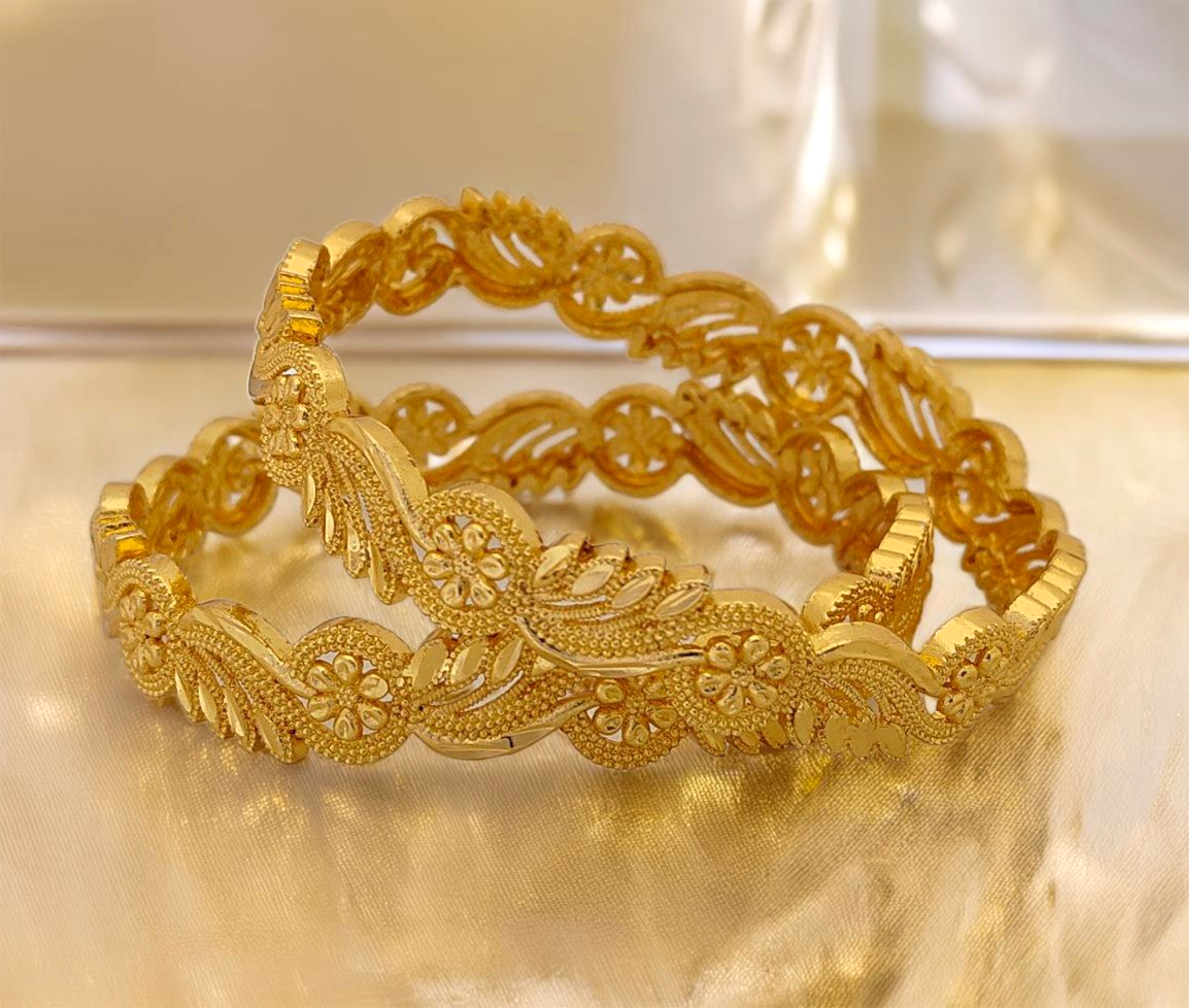 Jewels Kafe Anti-Tarnish Gold Plated Bangle Set