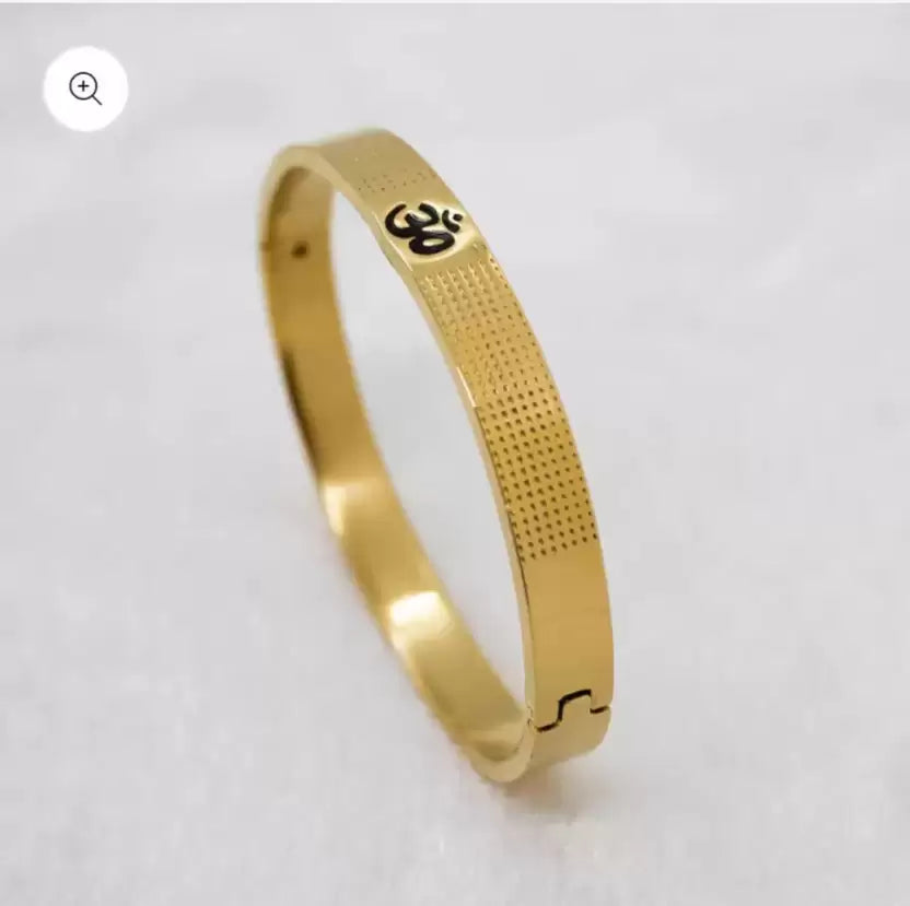 Jewels Kafe One Gram Gold Plated Mens Kada Free Size Secondary image