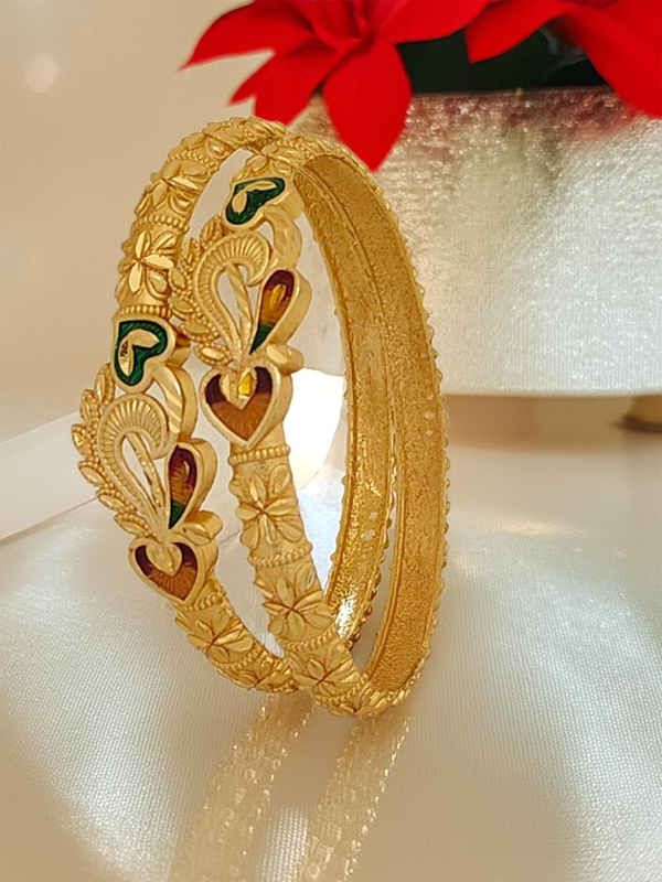 Jewels Kafe Gold Plated Bangle Set