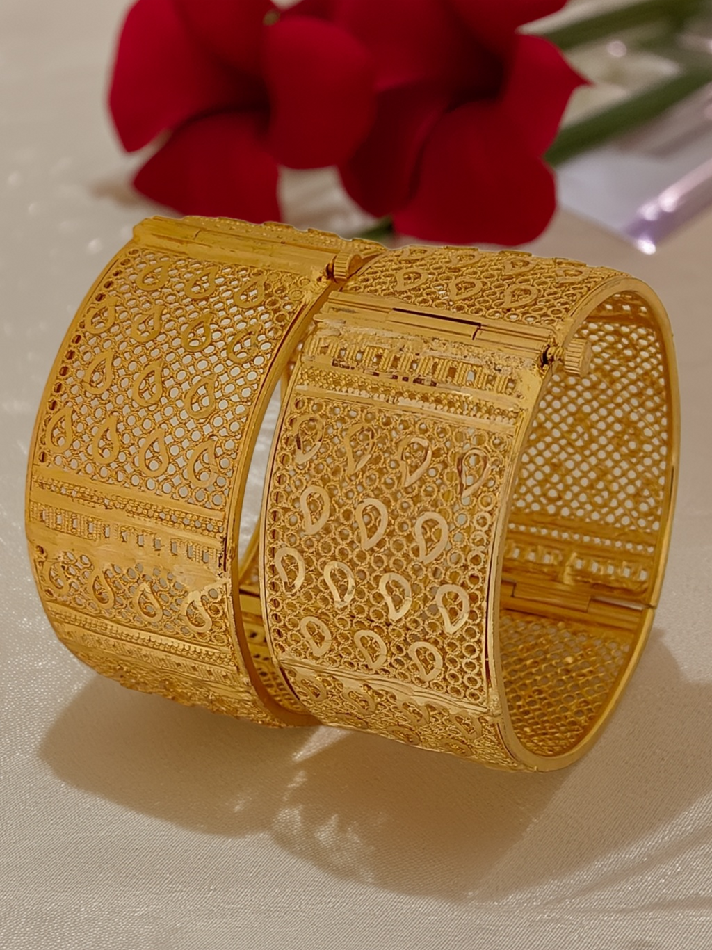 Jewels Kafe Gold Plated Bangle/Kada Set (Pack of 2)