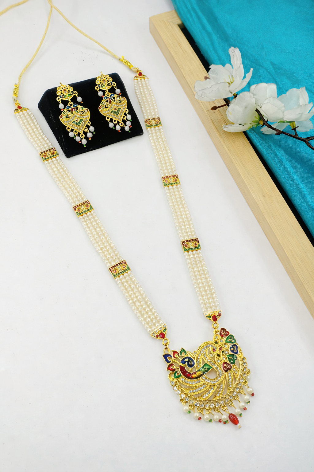 Jewels Kafe Royal Pearl Peacock Necklace Set – Multicolor Secondary image