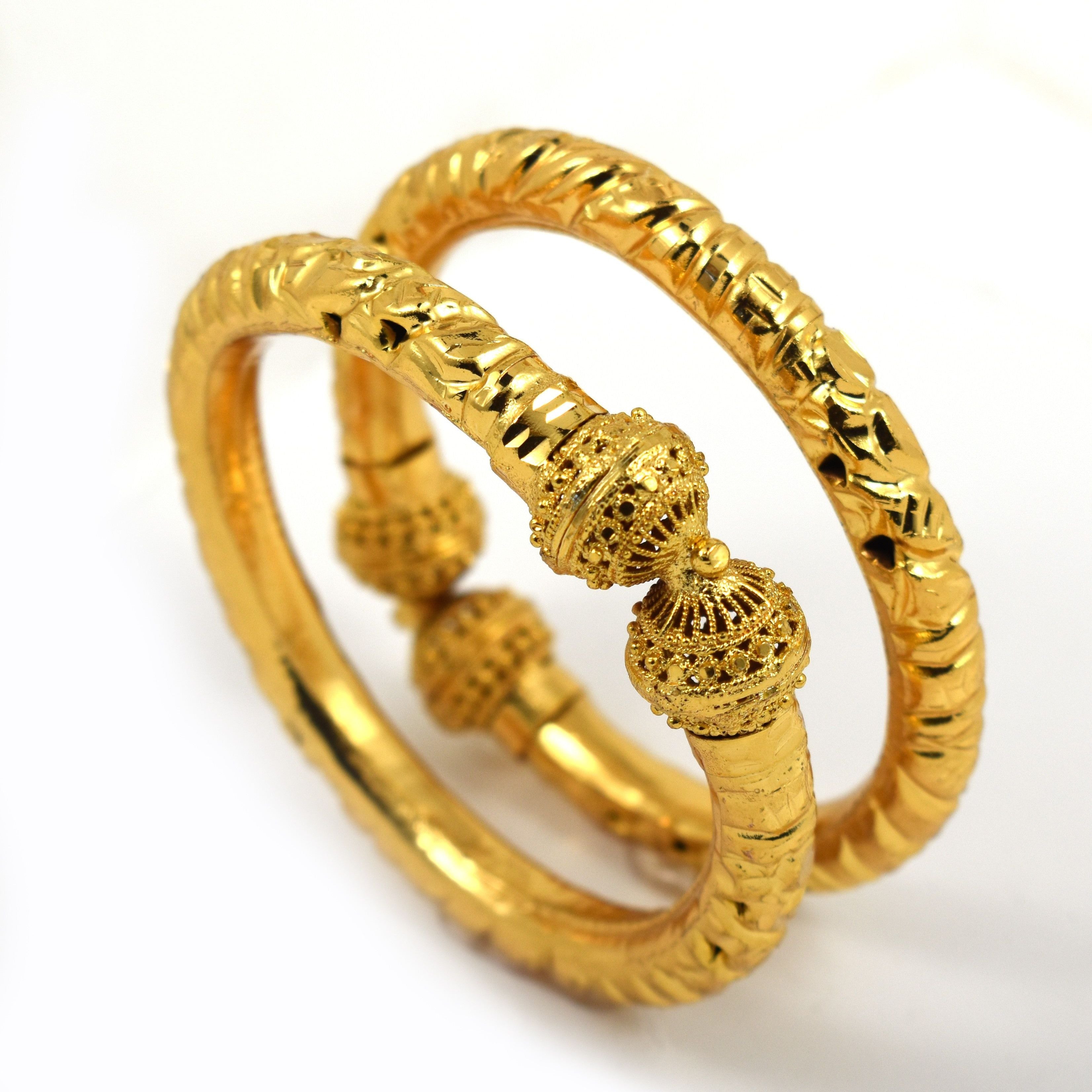 Jewels Kafe Gold Plated Bangle Set (Pack of 2)