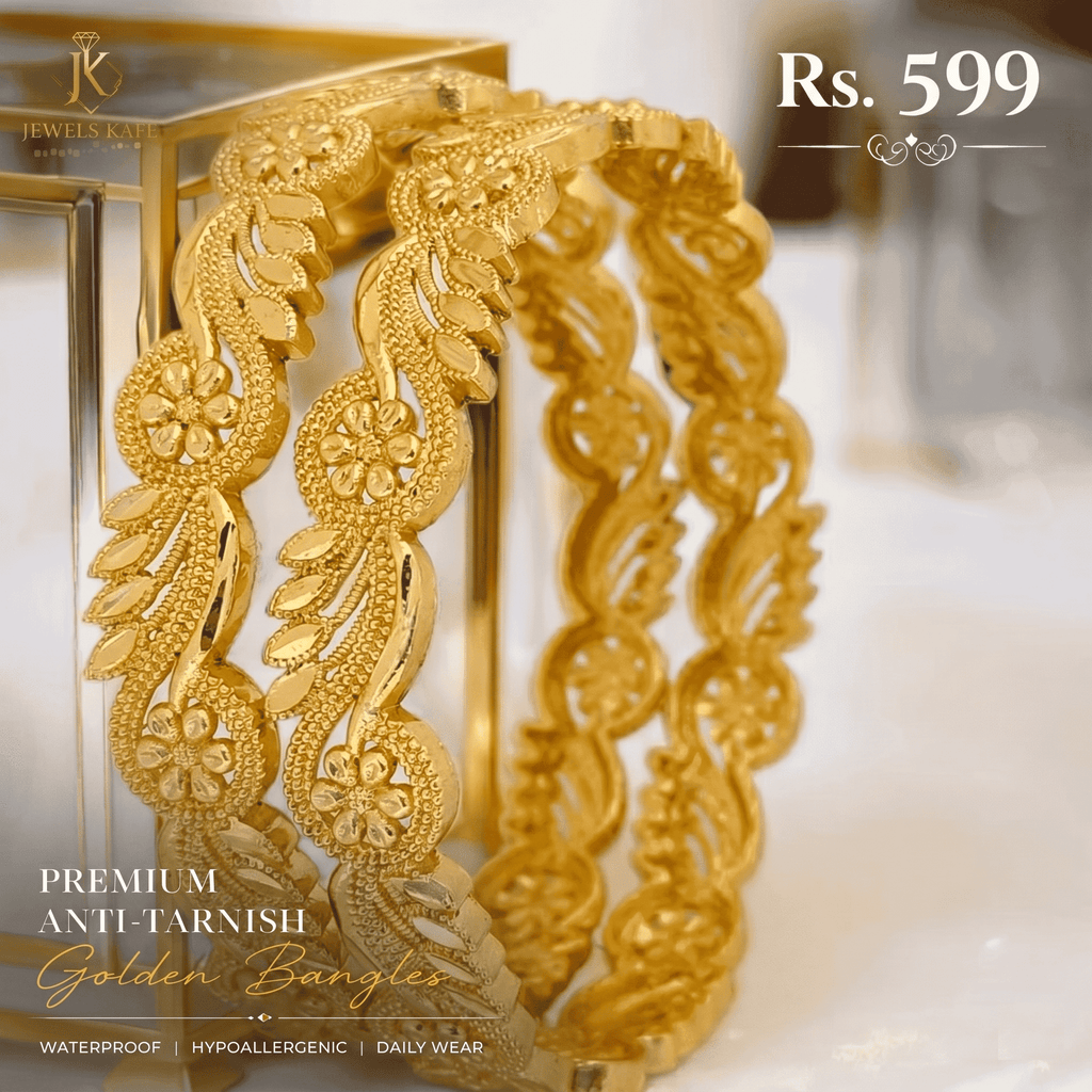 Jewels Kafe Anti-Tarnish Gold Plated Bangle Set