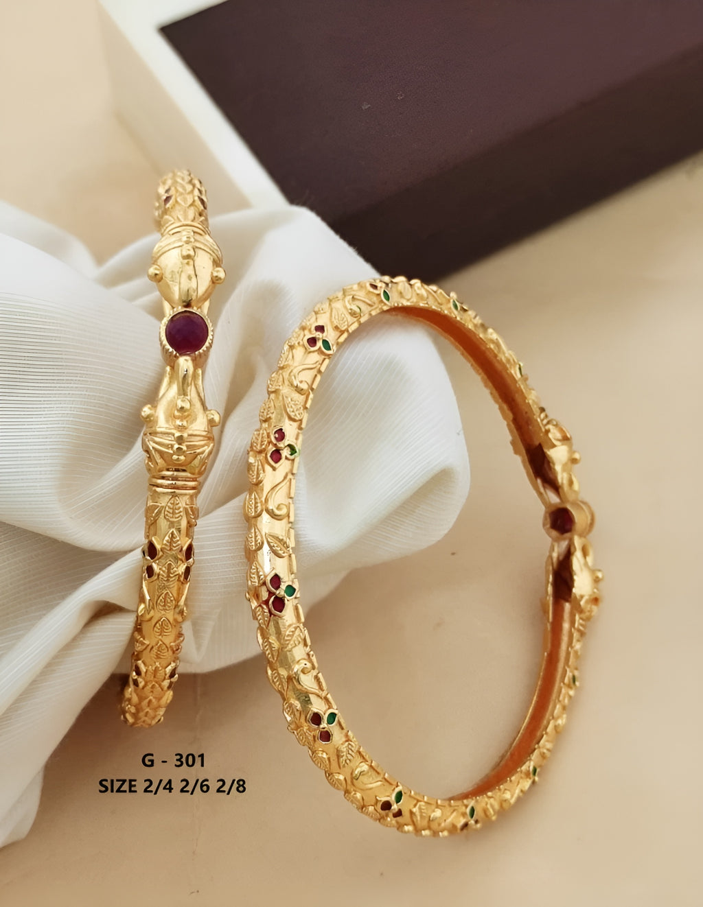 Jewels Kafe Gold Plated Bangle Set
