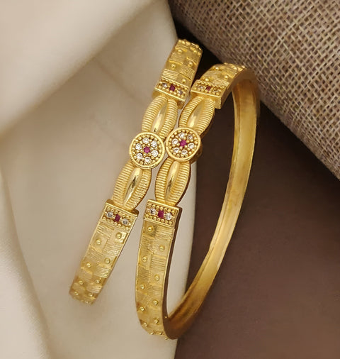 Jewels Kafe Gold Plated Bangle Set of 2 Jewels Kafe