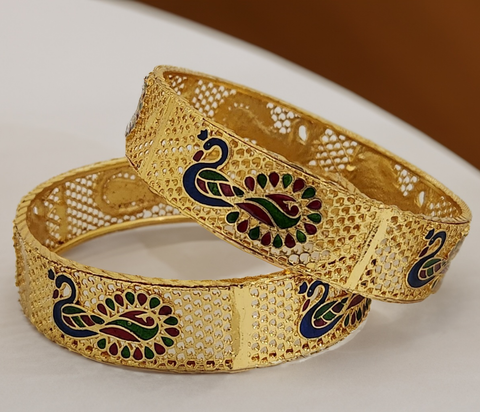 Jewels Kafe Gold Plated Bangle Set