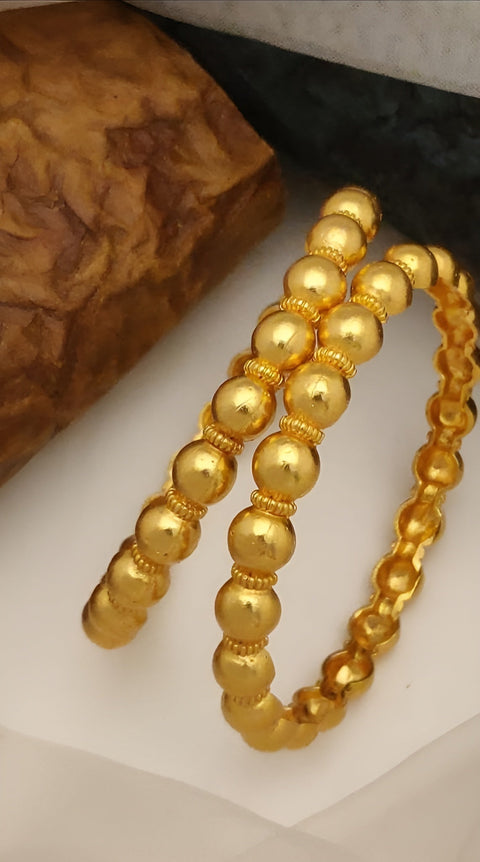 Jewels Kafe Gold Plated Bangle Set of 2 2.8