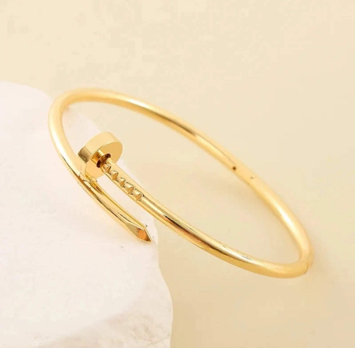 Jewels Kafe Gold Plated Anti-Tarnish Women's Bracelet/Kada
