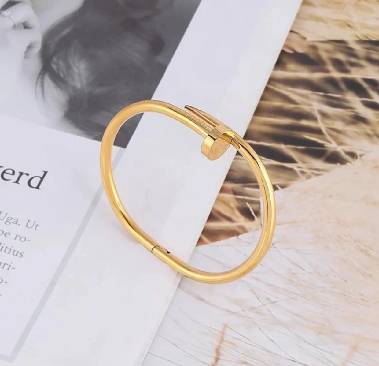 Jewels Kafe Gold Plated Anti-Tarnish Women's Bracelet/Kada