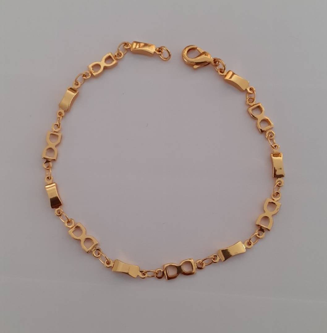 Stylish Alloy Bracelet For Women Main image