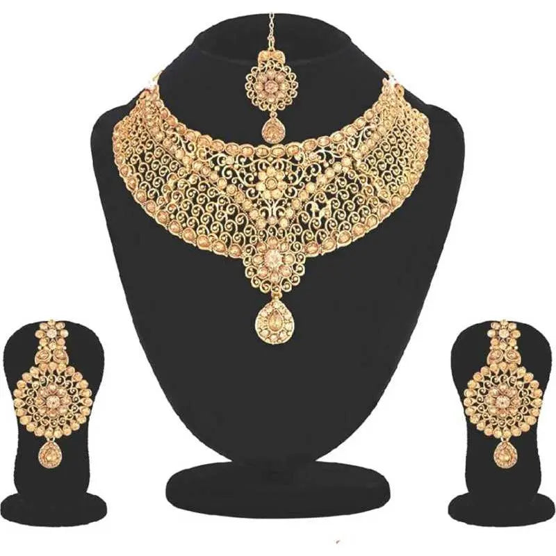 Jewels Kafe Alloy Necklace Set (Gold) Main image