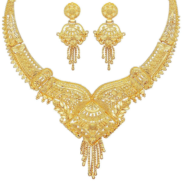 Jewels Kafe Gold Plated Necklace Set
